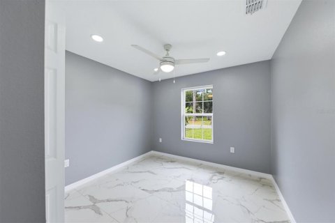 Villa ou maison à vendre à Bradenton, Floride: 5 chambres, 218.78 m2 № 2148260 - photo 27