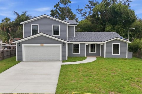 Villa ou maison à vendre à Bradenton, Floride: 5 chambres, 218.78 m2 № 2148260 - photo 3