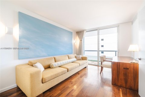 Купить кондоминиум в Майами, Флорида 2 спальни, 88.44м2, № 1990486 - фото 13