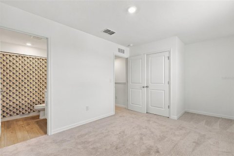 Townhouse in Sarasota, Florida 2 bedrooms, 109.62 sq.m. № 2391539 - photo 22
