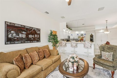 Casa en venta en New Port Richey, Florida, 3 dormitorios, 189.71 m2 № 1832171 - foto 16