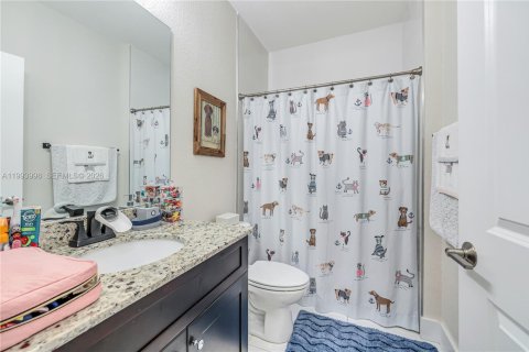 Купить таунхаус в Майами, Флорида 3 спальни, 154.22м2, № 2055817 - фото 25