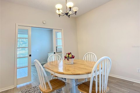 House in Winter Haven, Florida 3 bedrooms, 198.44 sq.m. № 1853563 - photo 21