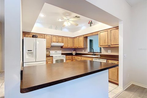 House in Winter Haven, Florida 3 bedrooms, 198.44 sq.m. № 1853563 - photo 14