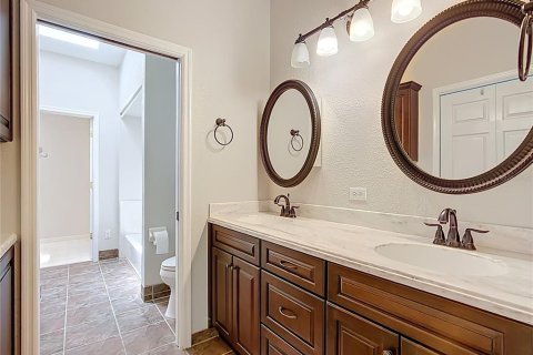 House in Winter Haven, Florida 3 bedrooms, 198.44 sq.m. № 1853563 - photo 30