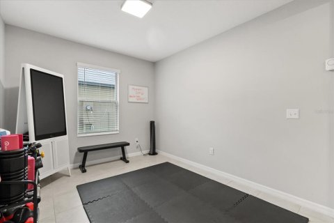 House in Tampa, Florida 6 bedrooms, 312.34 sq.m. № 1805501 - photo 6