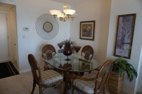 Copropriété à louer à Saint Petersburg, Floride: 2 chambres, 103.12 m2 № 1688114 - photo 6