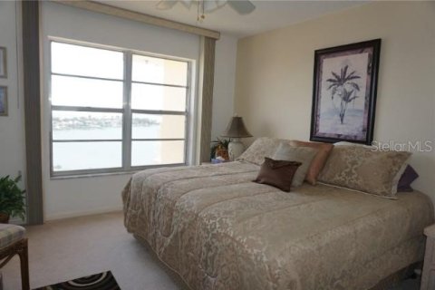 Copropriété à louer à Saint Petersburg, Floride: 2 chambres, 103.12 m2 № 1688114 - photo 15