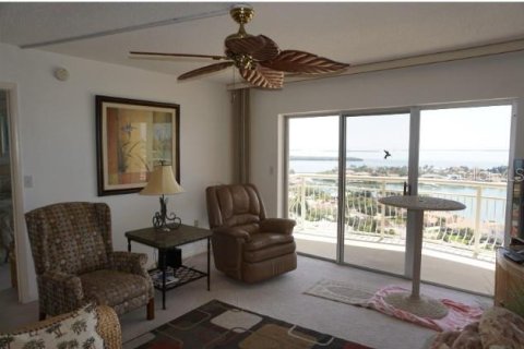 Copropriété à louer à Saint Petersburg, Floride: 2 chambres, 103.12 m2 № 1688114 - photo 9