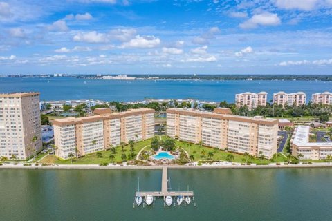 Copropriété à louer à Saint Petersburg, Floride: 2 chambres, 103.12 m2 № 1688114 - photo 30