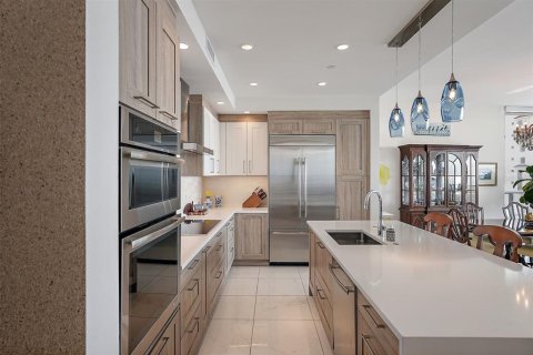Condominio en venta en Saint Petersburg, Florida, 3 dormitorios, 229.93 m2 № 1614642 - foto 3