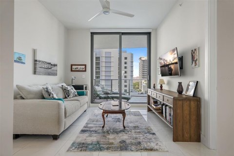 Condominio en venta en Saint Petersburg, Florida, 3 dormitorios, 229.93 m2 № 1614642 - foto 26
