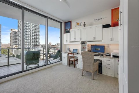 Condominio en venta en Saint Petersburg, Florida, 3 dormitorios, 229.93 m2 № 1614642 - foto 29