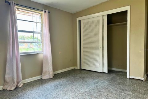 House in Tampa, Florida 3 bedrooms, 82.5 sq.m. № 1810882 - photo 9