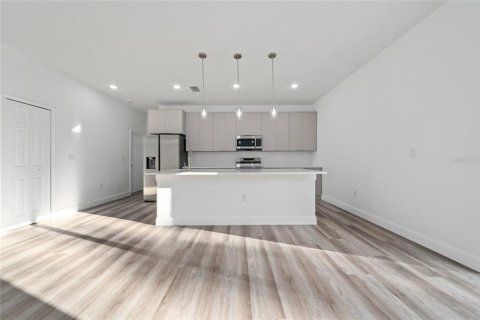 House in Ocala, Florida 4 bedrooms, 139.63 sq.m. № 1869482 - photo 6