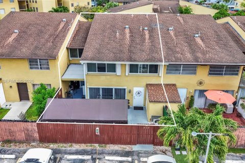 Copropriété à vendre à Miami, Floride: 3 chambres, 171.87 m2 № 2084821 - photo 23