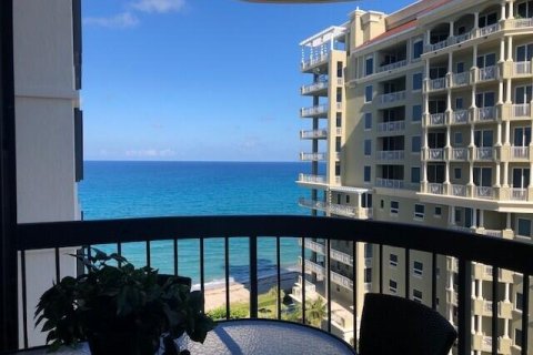Condo in Riviera Beach, Florida, 2 bedrooms  № 1171384 - photo 1