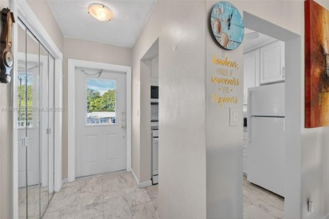 Купить кондоминиум в Помпано-Бич, Флорида 1 спальня, 63.17м2, № 2002088 - фото 2