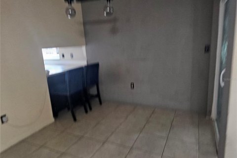 Villa ou maison à vendre à Kissimmee, Floride: 2 chambres, 96.43 m2 № 2223132 - photo 27