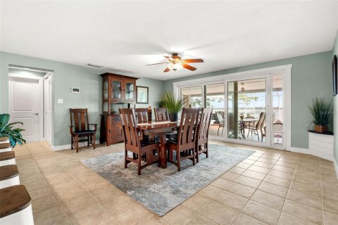 House in Ellenton, Florida 3 bedrooms, 308.71 sq.m. № 2215631 - photo 22