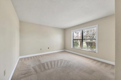 Condo in Sarasota, Florida, 2 bedrooms  № 1562349 - photo 8