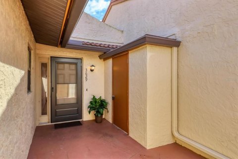 Condo in Sarasota, Florida, 2 bedrooms  № 1562349 - photo 22