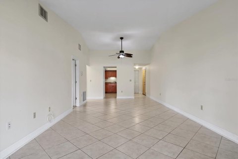 Condo in Sarasota, Florida, 2 bedrooms  № 1562349 - photo 27