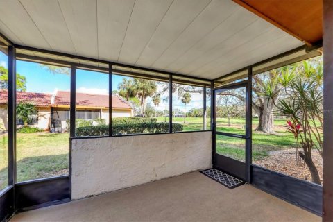 Condo in Sarasota, Florida, 2 bedrooms  № 1562349 - photo 18