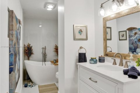 Condominio en venta en Hollywood, Florida, 2 dormitorios, 227.05 m2 № 1973288 - foto 18