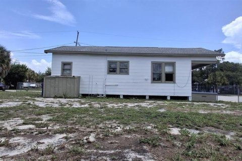 House in Tampa, Florida 2 bedrooms, 84.73 sq.m. № 2239783 - photo 8