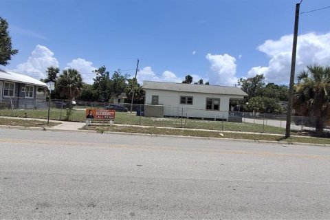 House in Tampa, Florida 2 bedrooms, 84.73 sq.m. № 2239783 - photo 6
