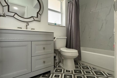 Condo in Sunrise, Florida, 1 bedroom  № 1896567 - photo 19