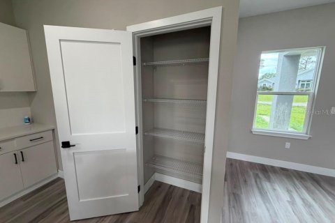 Casa en venta en Dunnellon, Florida, 4 dormitorios, 160.72 m2 № 2198092 - foto 4