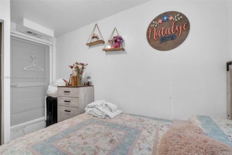 House in Homestead, Florida 3 bedrooms, 88.16 sq.m. № 1842511 - photo 23