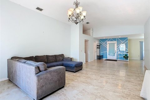 Casa en venta en Dundee, Florida, 3 dormitorios, 157.93 m2 № 1832086 - foto 15