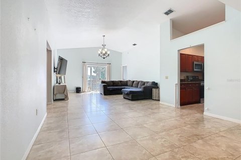 Casa en venta en Dundee, Florida, 3 dormitorios, 157.93 m2 № 1832086 - foto 14