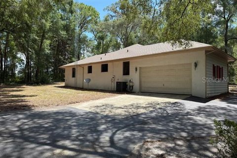 House in Floral City, Florida 3 bedrooms, 196.95 sq.m. № 1816653 - photo 9