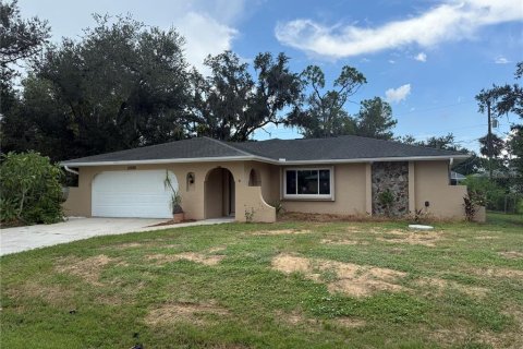 Casa en alquiler en Port Charlotte, Florida, 2 dormitorios, 134.34 m2 № 1908866 - foto 1
