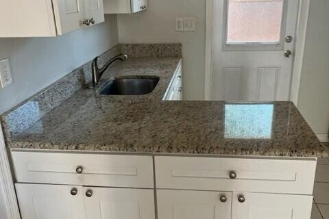 Commercial property in Fort Lauderdale, Florida 3 rooms, 41.81 sq.m. № 2088337 - photo 3