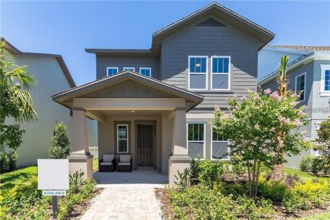 Casa en alquiler en Windermere, Florida, 3 dormitorios, 189.8 m2 № 1916524 - foto 1