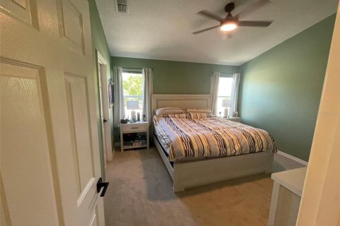 Townhouse in Windermere, Florida 3 bedrooms, 138.42 sq.m. № 1644016 - photo 17