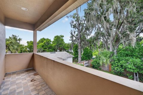 Townhouse in Winter Park, Florida 2 bedrooms, 171.96 sq.m. № 2287760 - photo 22