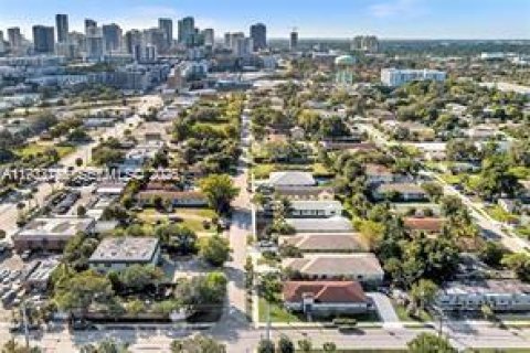 Immobilier commercial à vendre à Fort Lauderdale, Floride: 225.1 m2 № 1991653 - photo 15