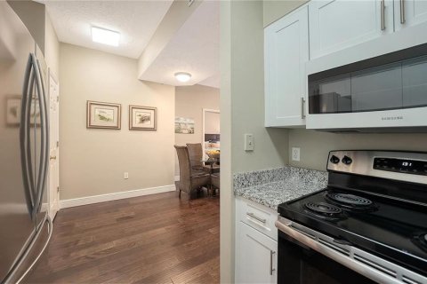 Copropriété à louer à Sarasota, Floride: 2 chambres, 106.56 m2 № 2329153 - photo 14