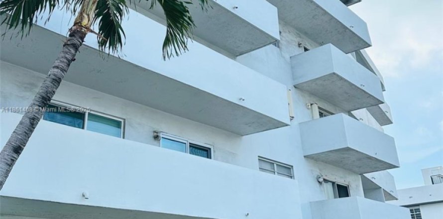 Condo à Miami Beach, Floride, 2 chambres № 1892477
