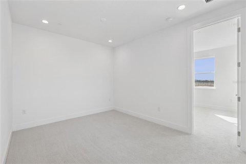 Adosado en venta en Orlando, Florida, 2 dormitorios, 186.18 m2 № 2093376 - foto 19