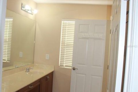 Villa ou maison à louer à Orlando, Floride: 5 chambres, 271.46 m2 № 2108197 - photo 12