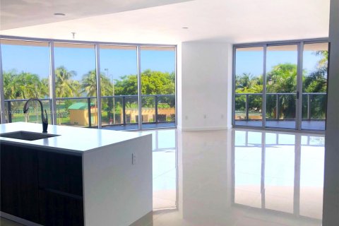 Condo à Miami, Floride, 3 chambres  № 2017167