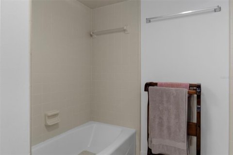 Condominio en venta en Homosassa, Florida, 2 dormitorios, 152.64 m2 № 1908732 - foto 25