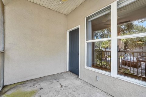 Condo in Haines City, Florida, 2 bedrooms  № 1901987 - photo 29